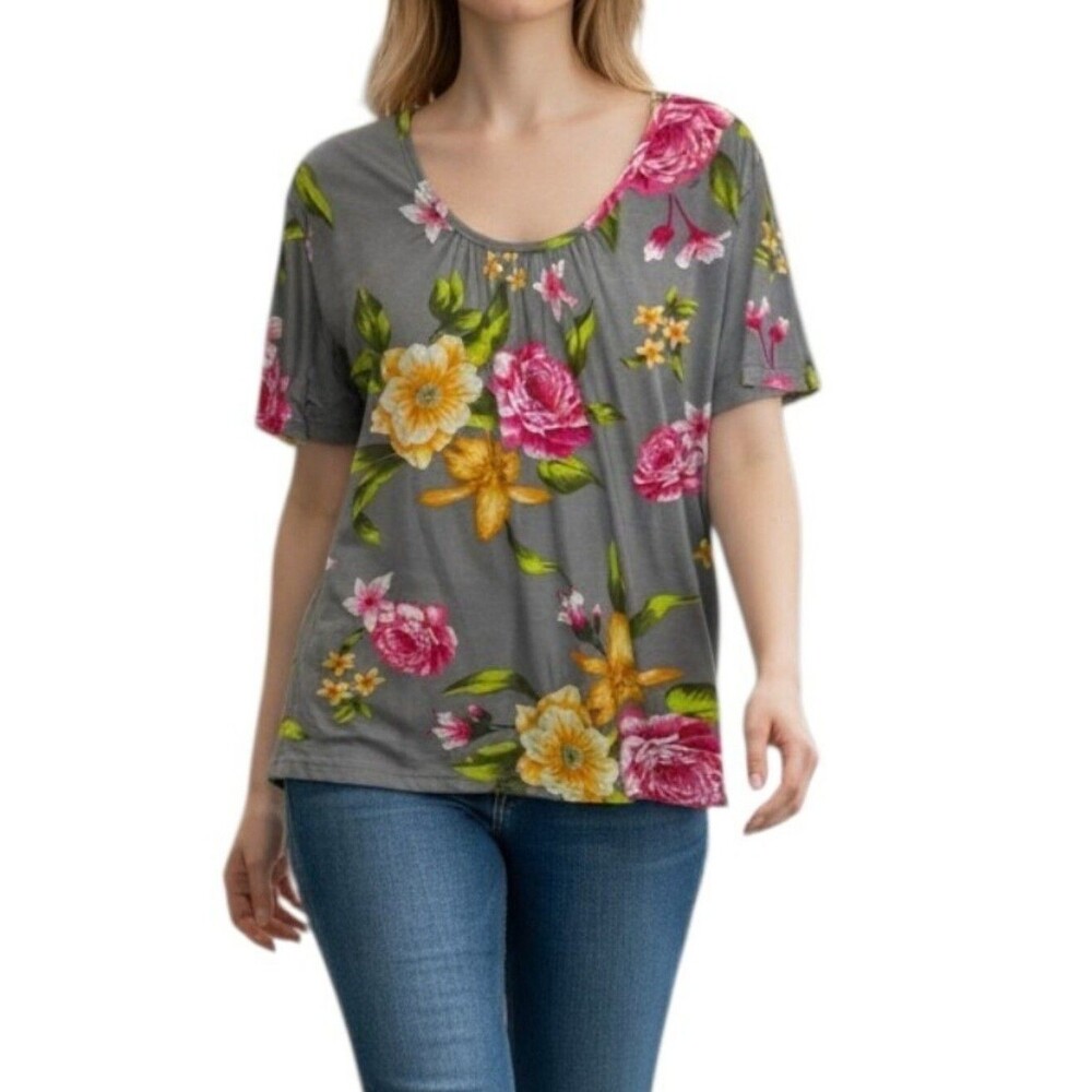 Thanh Mai Floral Soft Tee